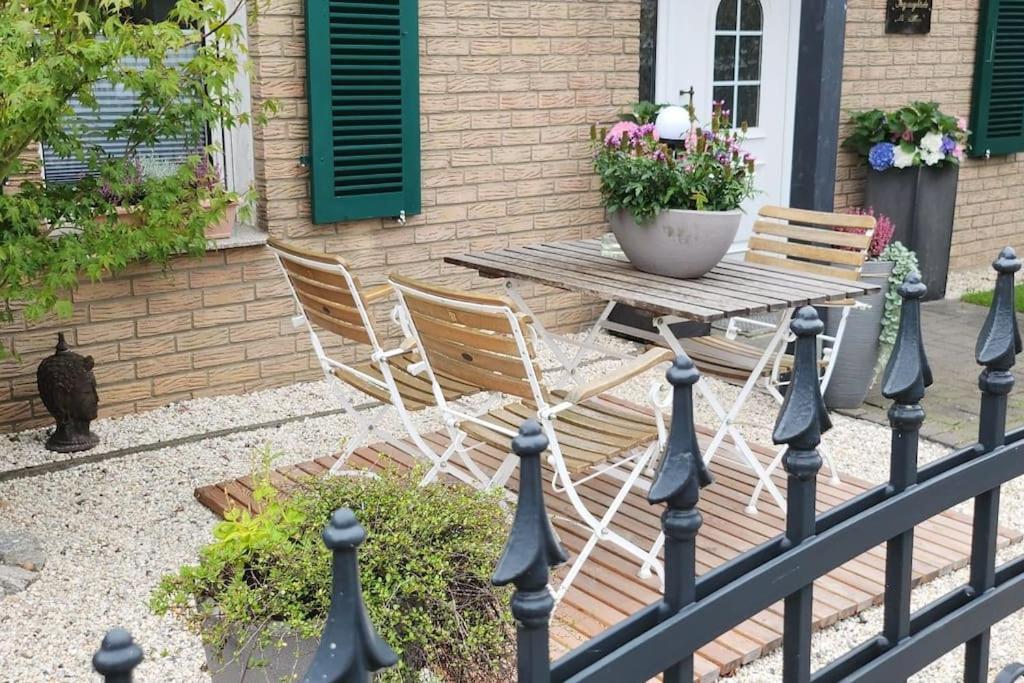 A La Maison Bielefeld City Nah Exteriér fotografie